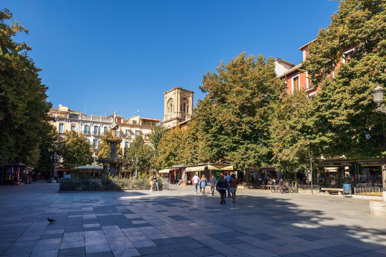 Апартаменти Dreaming Bib Rambla - Free Parking Гранада Екстер'єр фото